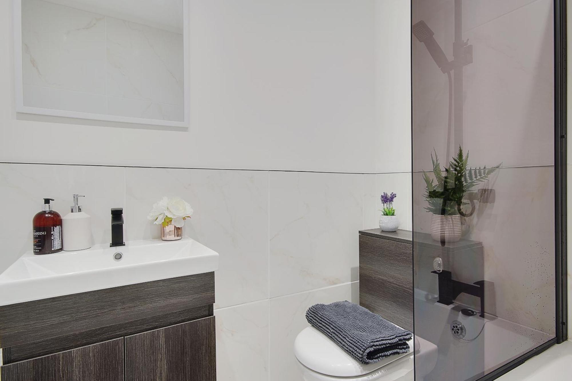 Columbia Road Apartment